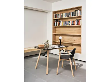 Scrittoio Suite con top in vetro e base in legno di Midj