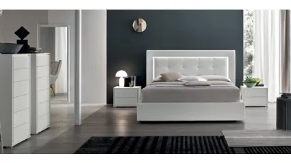 Letto matrimoniale con testiera classica in lavorazione capitonné con luce integrata Deo Light di Maronese Acf